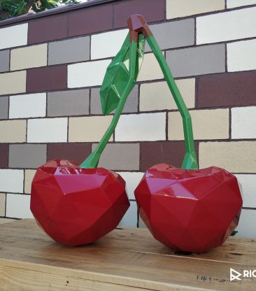 Escultura de cerezas Riclart